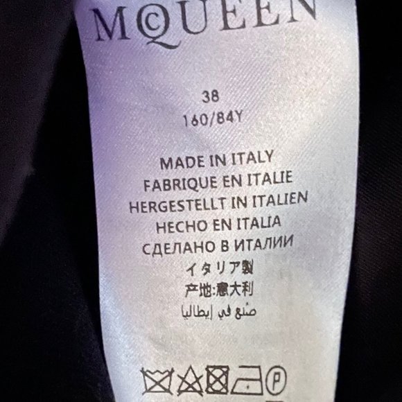 NWOT Alexander McQueen 2016 black blazer jacket, gold buttons, zip sleeves, 38 - Picture 15 of 15